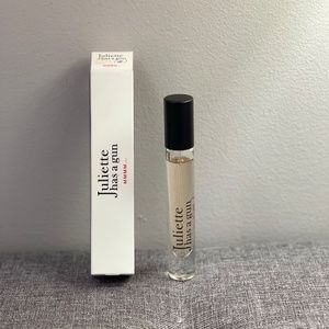 Juliette Has a Gun Mmmm…